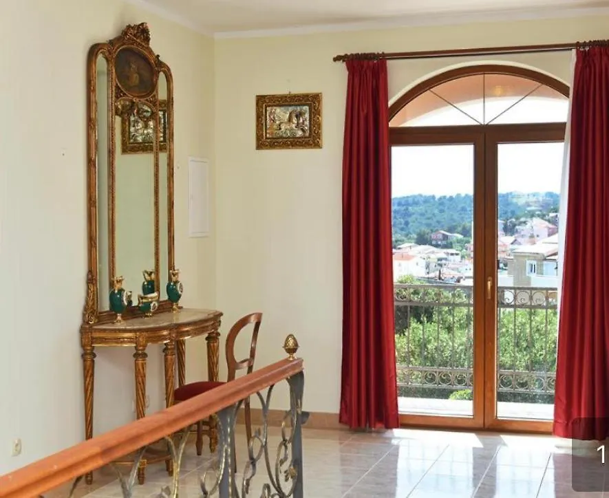 Villa Dubai Trogir 0*,  Hırvatistan